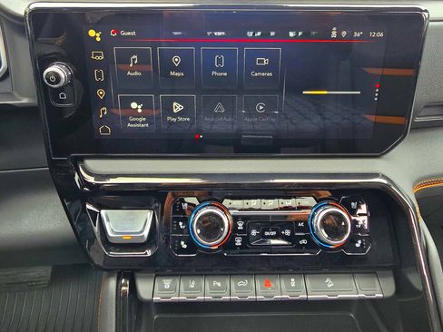 New 2026 GMC Sierra 2500 AT4 w/ AT4 Premium Plus Package image 24