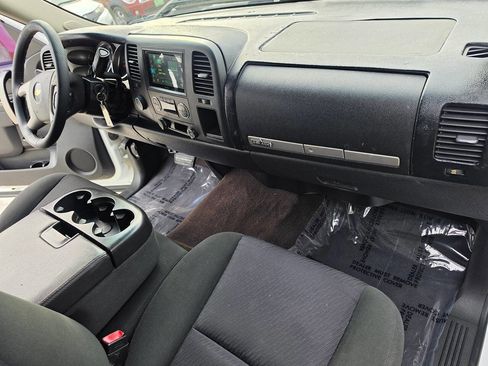 Used 2013 Chevrolet Silverado 1500 LT image 33