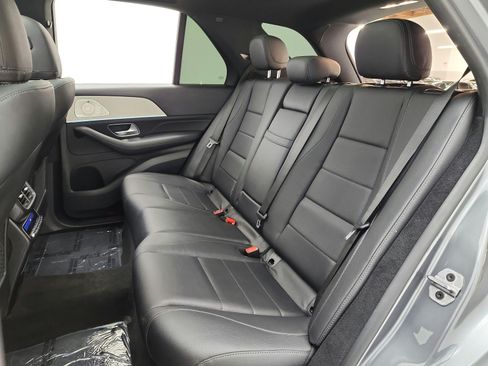 Used 2022 Mercedes-Benz GLE 350 w/ AMG Line Exterior image 16