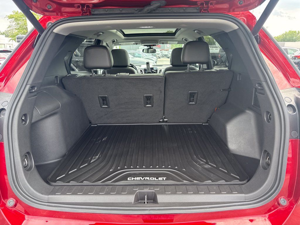 Certified 2024 Chevrolet Equinox Premier FWD image 8