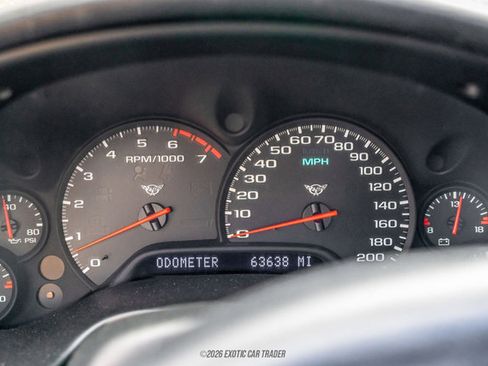 Used 2001 Chevrolet Corvette Convertible w/ Preferred Equipment Group2 image 30