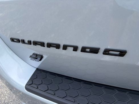Used 2025 Dodge Durango GT AWD/4WD image 9