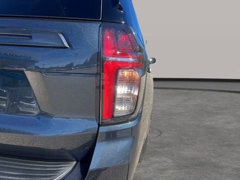 Used 2021 Chevrolet Suburban Z71 image 44