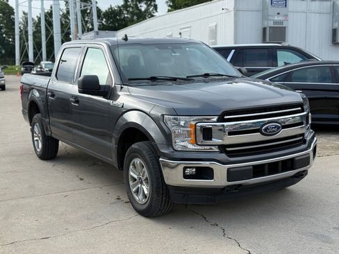 Used 2020 Ford F150 XLT w/ Equipment Group 301A Mid AWD/4WD image 4