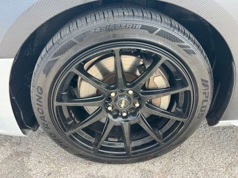 Used 2022 Audi A4 2.0T Premium Plus AWD/4WD image 9