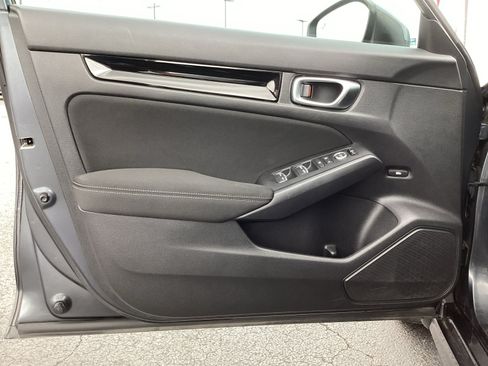 Used 2022 Honda Civic EX image 29