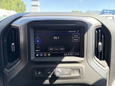 Used 2024 Chevrolet Silverado 1500 Custom image 22