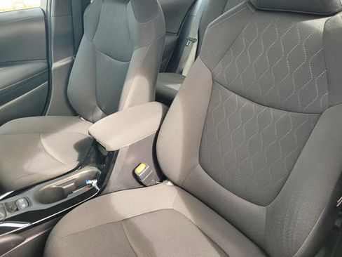 Used 2022 Toyota Corolla LE w/ LE Convenience Package image 13