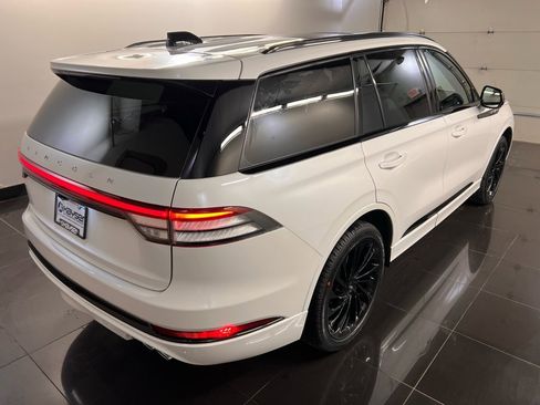 New 2026 Lincoln Aviator Reserve image 6