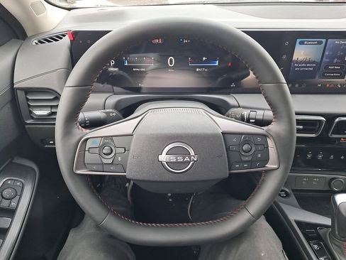 New 2026 Nissan Sentra SR w/ SR Premium Package FWD image 15