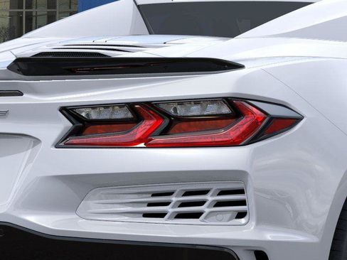 New 2026 Chevrolet Corvette E-Ray w/ ZER Performance Package AWD/4WD image 11
