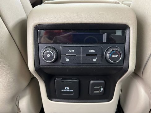 Used 2019 GMC Acadia Denali w/ Technology Package image 23