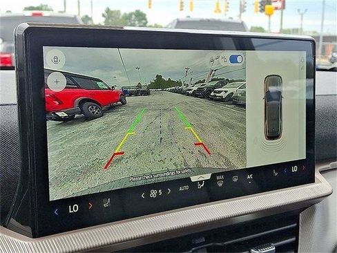 New 2025 Ford Explorer Active w/ Active Comfort Package image 12