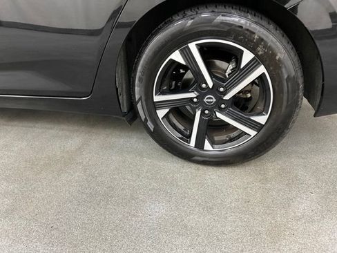 Used 2024 Nissan Sentra SV FWD image 22