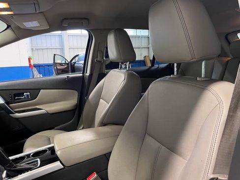 Used 2011 Ford Edge Limited w/ Vision Pkg AWD/4WD image 23