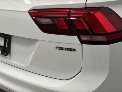 Used 2024 Volkswagen Tiguan S image 31