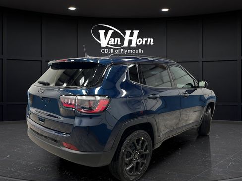 New 2026 Jeep Compass Latitude AWD/4WD image 7