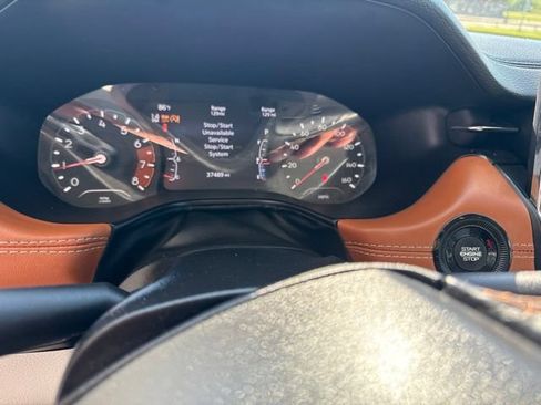 Used 2022 Jeep Compass Limited AWD/4WD image 12