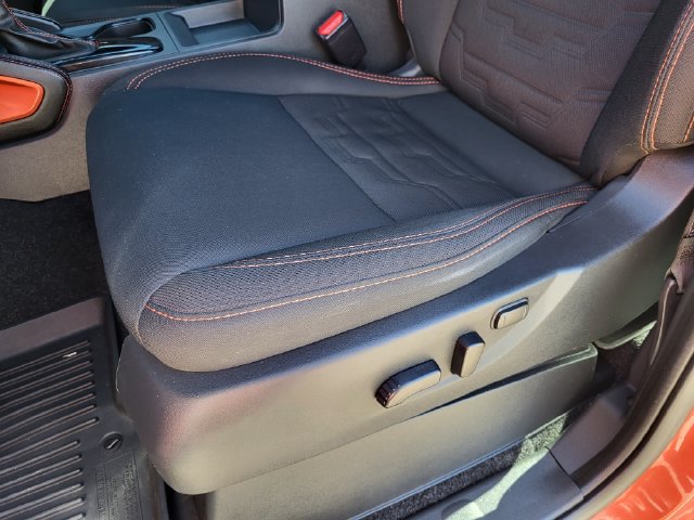 Certified 2025 Nissan Frontier PRO-4X AWD/4WD image 10