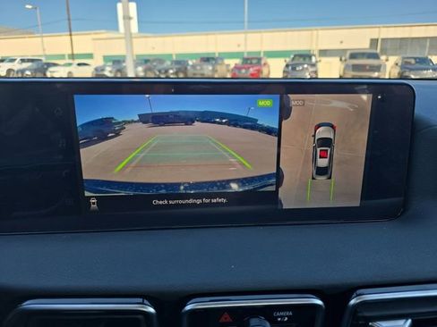 New 2026 Nissan Sentra SR image 9