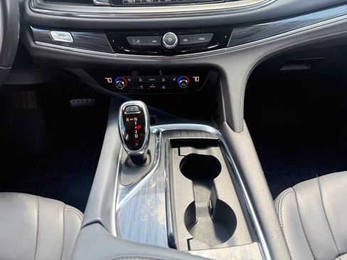 Used 2018 Buick Enclave Essence w/ Trailering Package FWD image 28