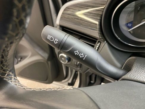 Used 2018 Buick Envision Essence image 32