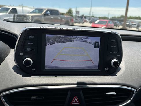 Used 2019 Hyundai Santa Fe SE FWD image 18