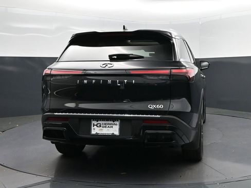Used 2023 INFINITI QX60 Luxe w/ Vision Package image 6