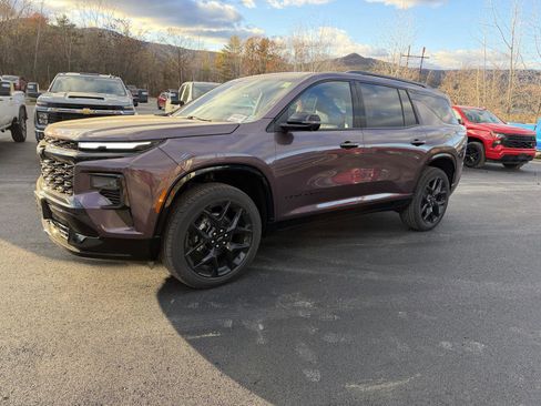 New 2026 Chevrolet Traverse RS image 2