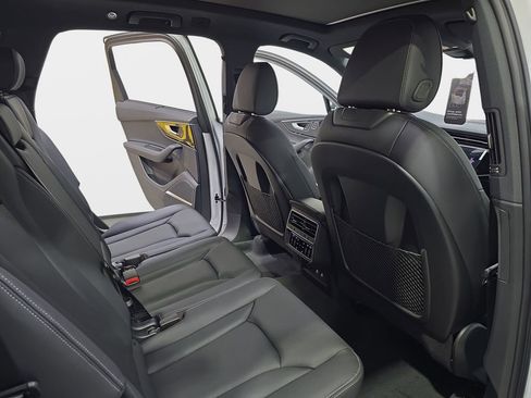 New 2026 Audi Q7 3.0T Premium Plus image 11