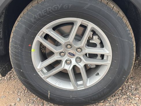 New 2026 Ford Explorer Active image 25