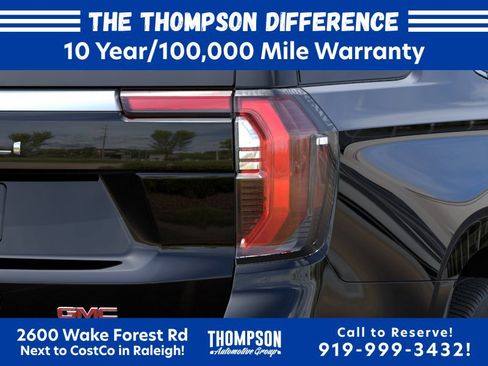 New 2026 GMC Yukon Denali w/ Denali Reserve Package AWD/4WD image 14
