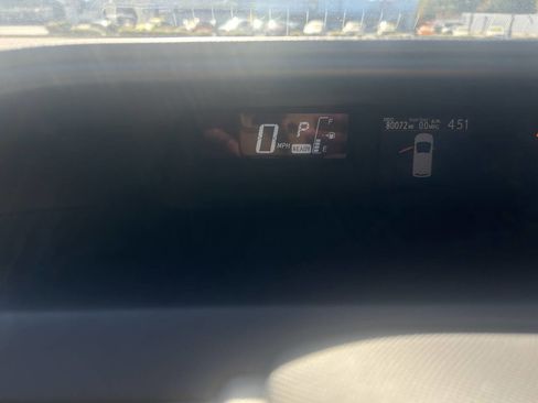 Used 2015 Toyota Prius C Two image 13