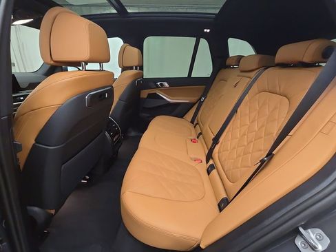 New 2026 BMW X5 xDrive50e w/ Premium Package image 24