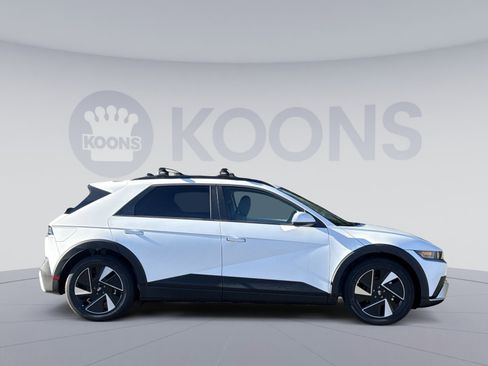 New 2025 Hyundai Ioniq 5 SEL image 8