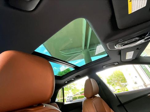 Used 2024 Audi Q8 Premium Plus w/ Premium Plus Package image 14