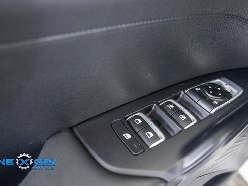 Used 2022 Kia K5 GT-Line w/ GT-Line FWD Premium Package image 13