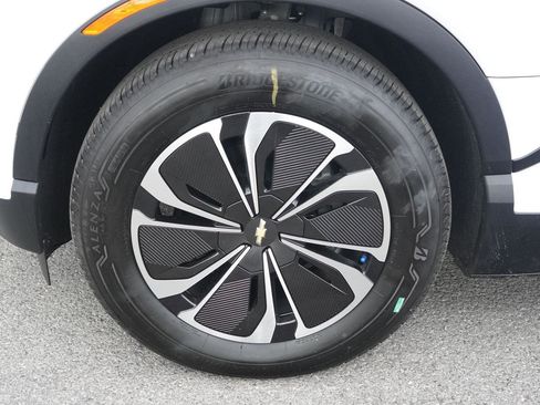 New 2026 Chevrolet Blazer EV LT image 10