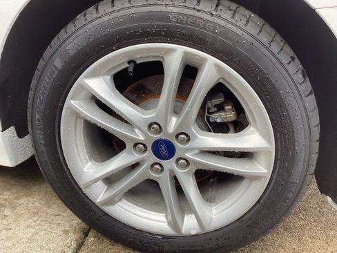 Used 2018 Ford Fusion S FWD image 6