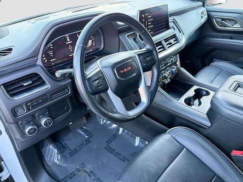 Used 2023 GMC Yukon SLT AWD/4WD image 27