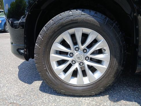 Used 2019 Lexus GX 460 Premium AWD/4WD image 48