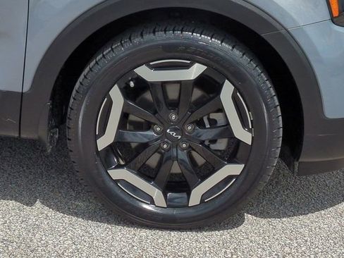 Used 2024 Kia Telluride S w/ S Sunroof Package FWD image 11