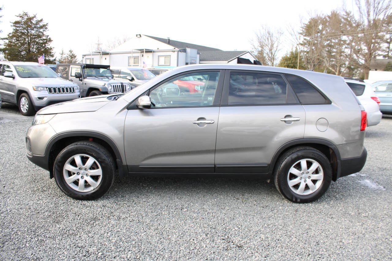 Used 2013 Kia Sorento LX FWD image 10