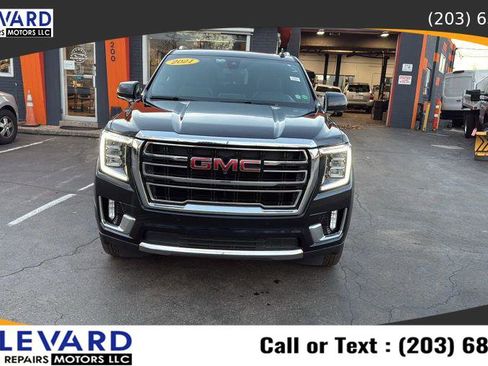 Used 2021 GMC Yukon SLT w/ SLT Premium Package image 2
