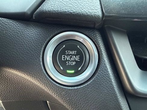 Certified 2022 Cadillac CT4 Premium Luxury AWD/4WD image 25