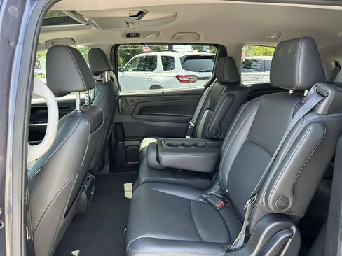 Certified 2023 Honda Odyssey Touring image 9