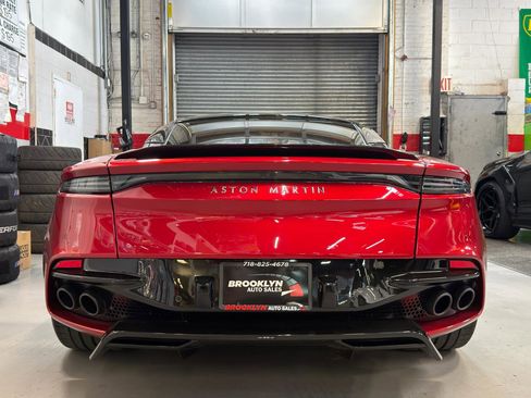 Used 2019 Aston Martin DBS Superleggera image 7