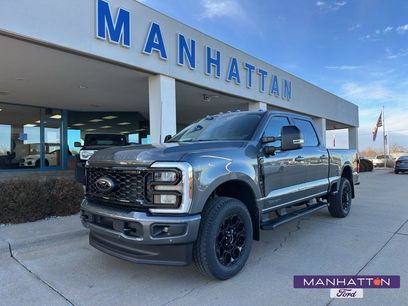 New 2026 Ford F350 Lariat w/ Black Appearance Package