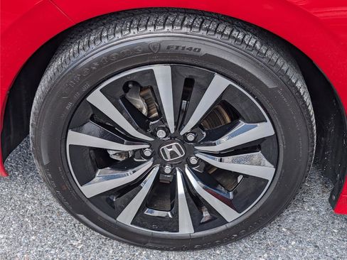 Used 2024 Honda Civic EX image 10