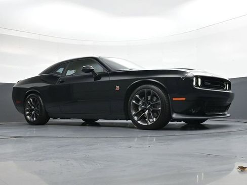 Used 2021 Dodge Challenger R/T Scat Pack image 35